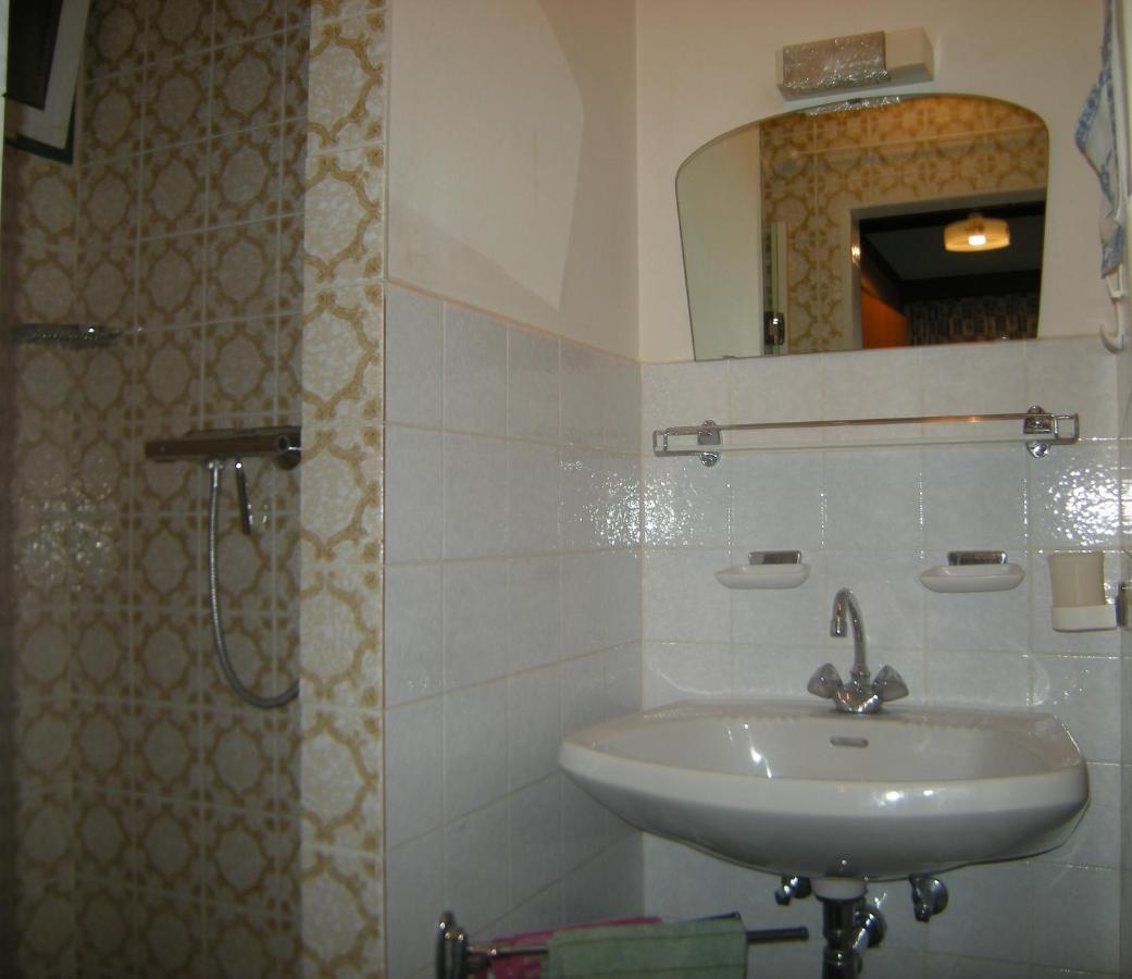 Haus Schraml Apartment Grundlsee Luaran gambar