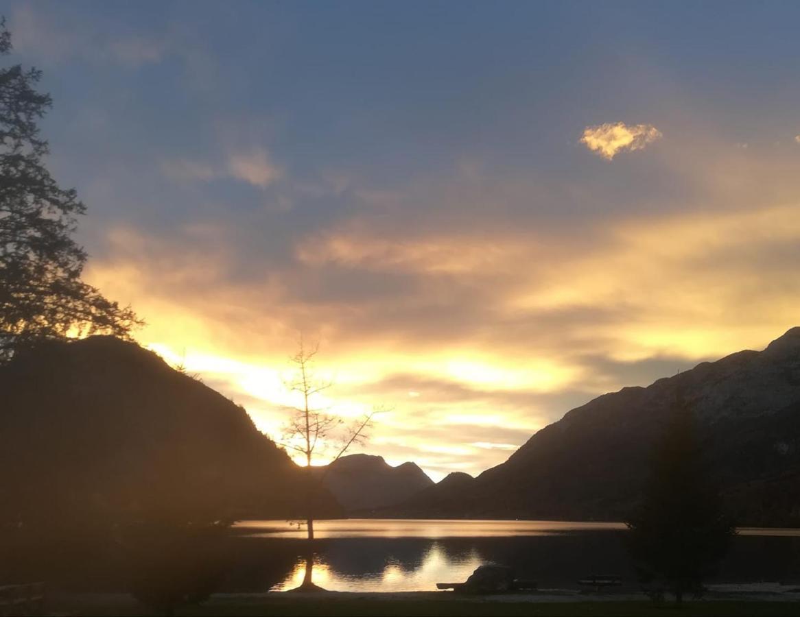 Haus Schraml Apartment Grundlsee Luaran gambar